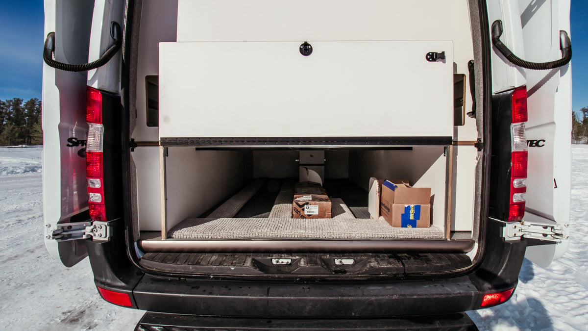 Ludwig Sprinter 170 camper van conversion by 2Pines Upfitters, photo 14
