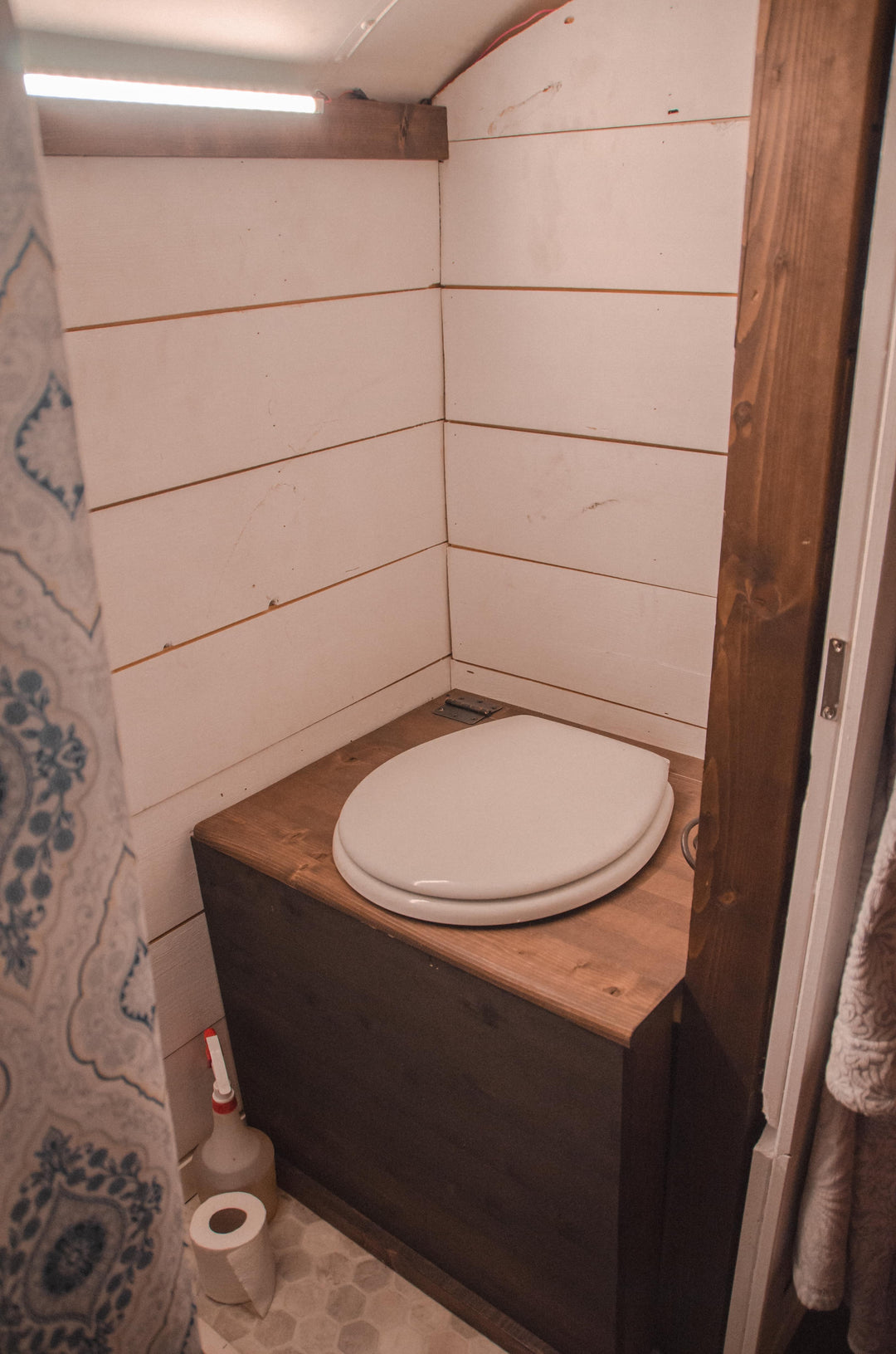 skoolie conversion bathroom